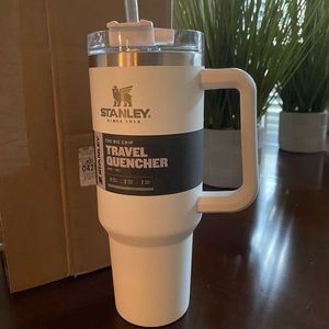 New Stanley Adventure Quencher Travel
Tumbler 40 oz